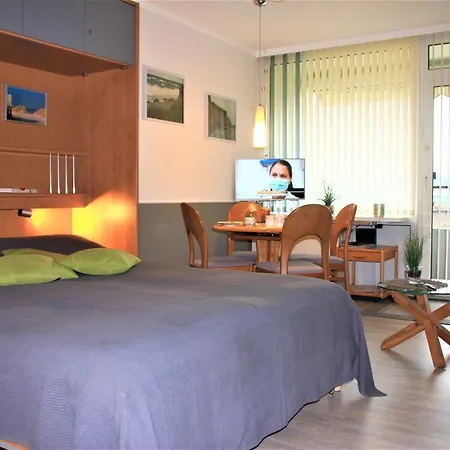 Strandnahe Ferienwohnung Auf Steinwarder Lejlighed *
