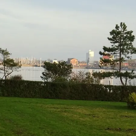 Strandnahe Ferienwohnung Auf Steinwarder Lejlighed